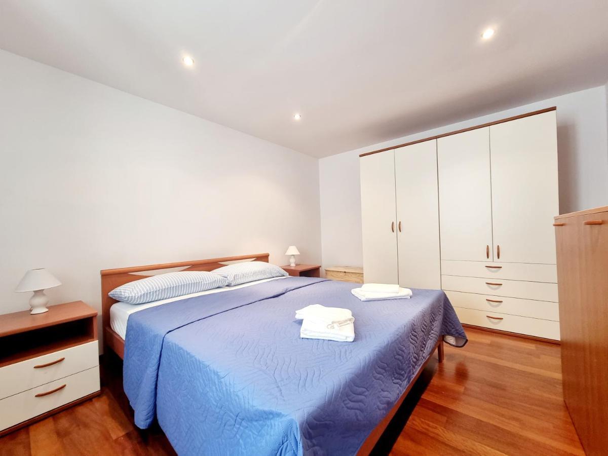 Dream Apartments פיראן מראה חיצוני תמונה